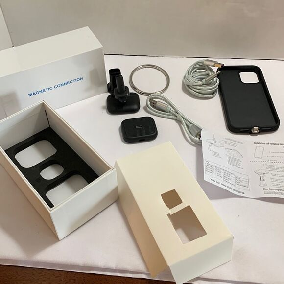 Magfast phone case all in one: car mount and gaming dock - Picture 1 of 17